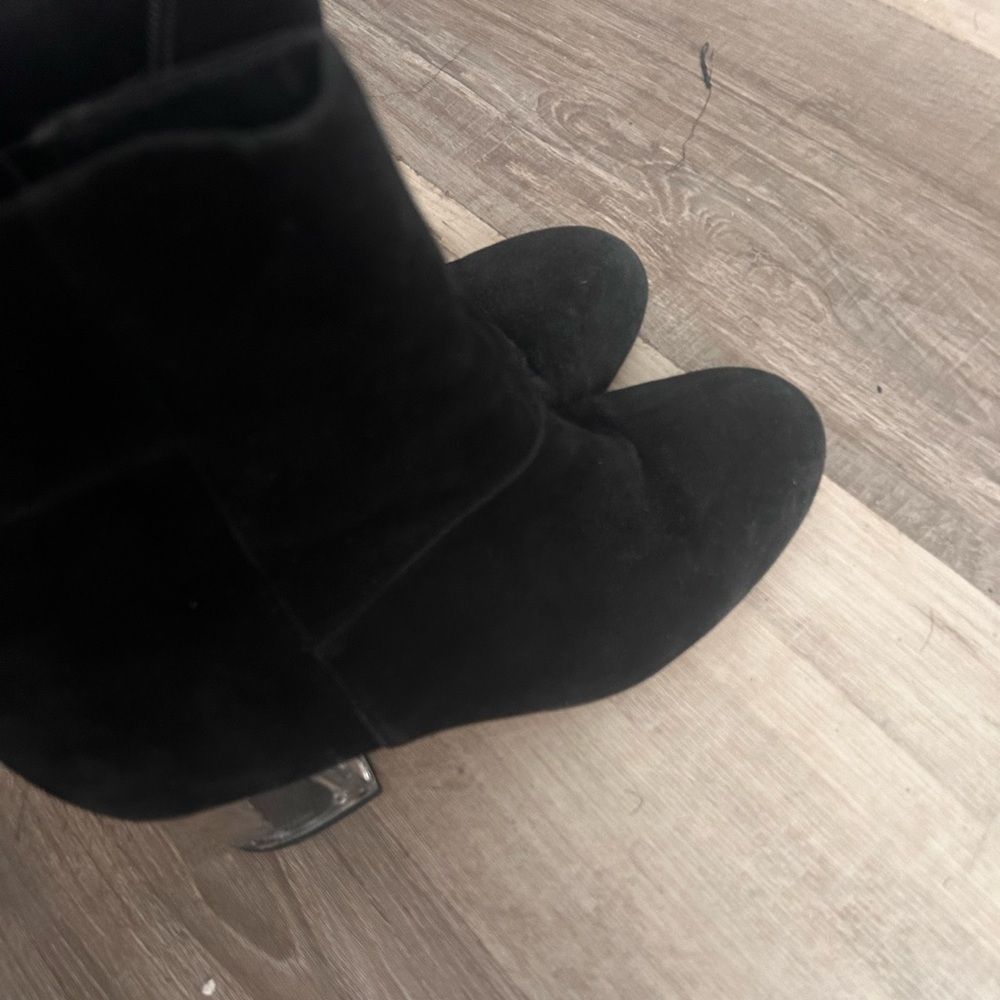 Black wedge boots